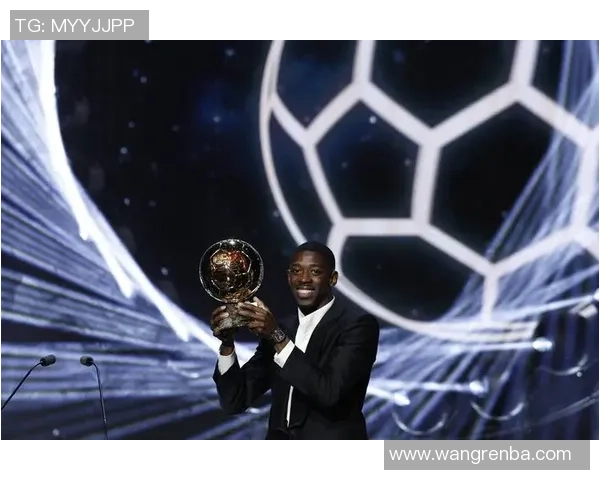 9号足球服球星的传奇故事与背后未为人知的秘密揭秘 9号足球服球星的传奇故事与背后未为人知的秘密揭秘